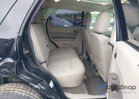 2012 Ford Escape Xlt z USA, uszkodzony, nr VIN 1FMCU9D74CKC00087